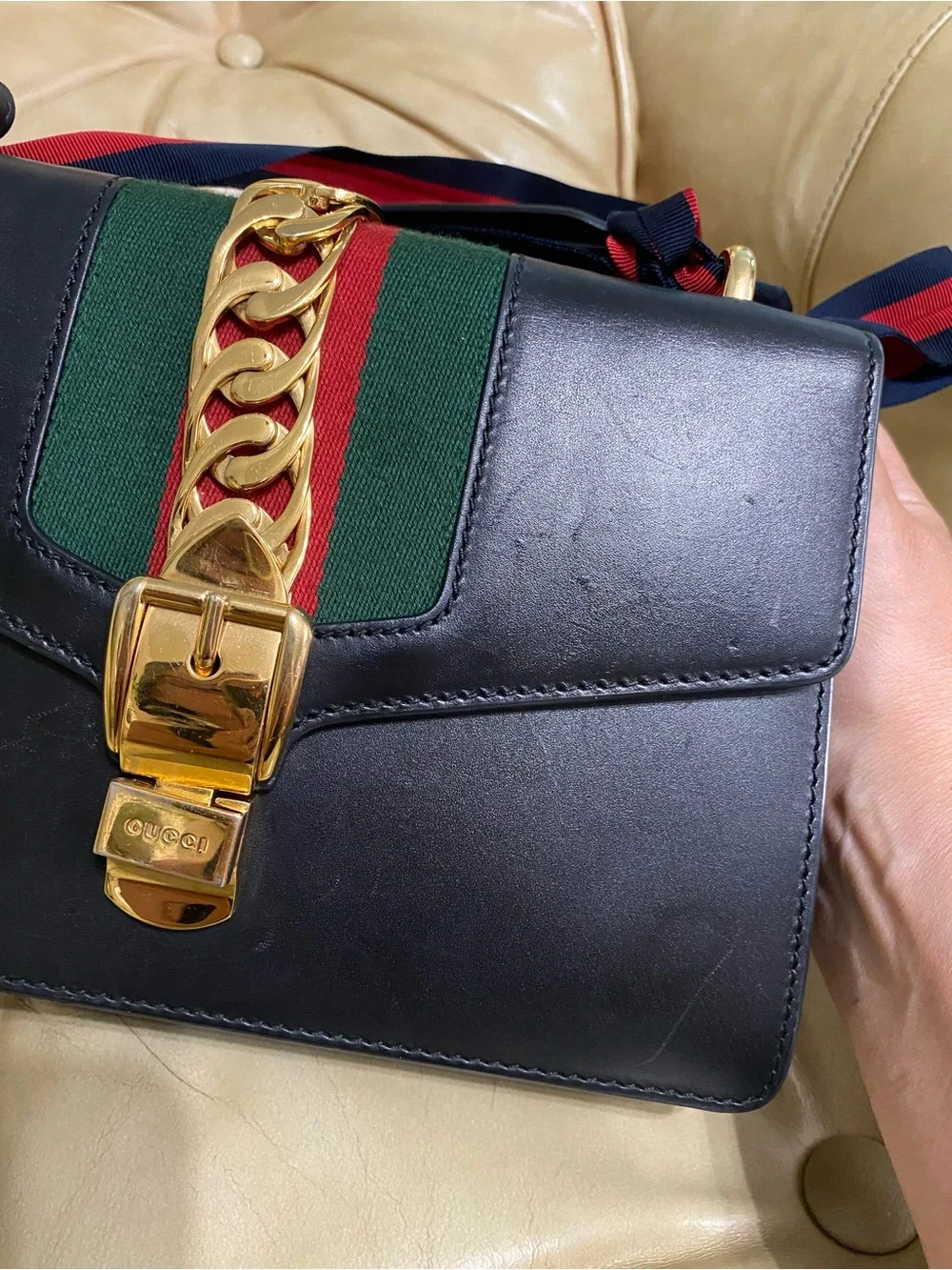 Sale! COA Gucci Sylvie SCUFFS Small Satchel w/Ribbon Strap Black Leather Chain - Picture 7 of 16